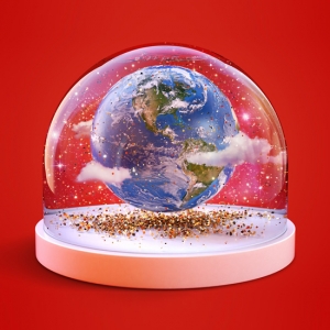 personalised snow globe